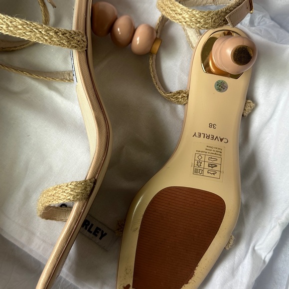 Caverley Jamie Heel Natural - Picture 5 of 8